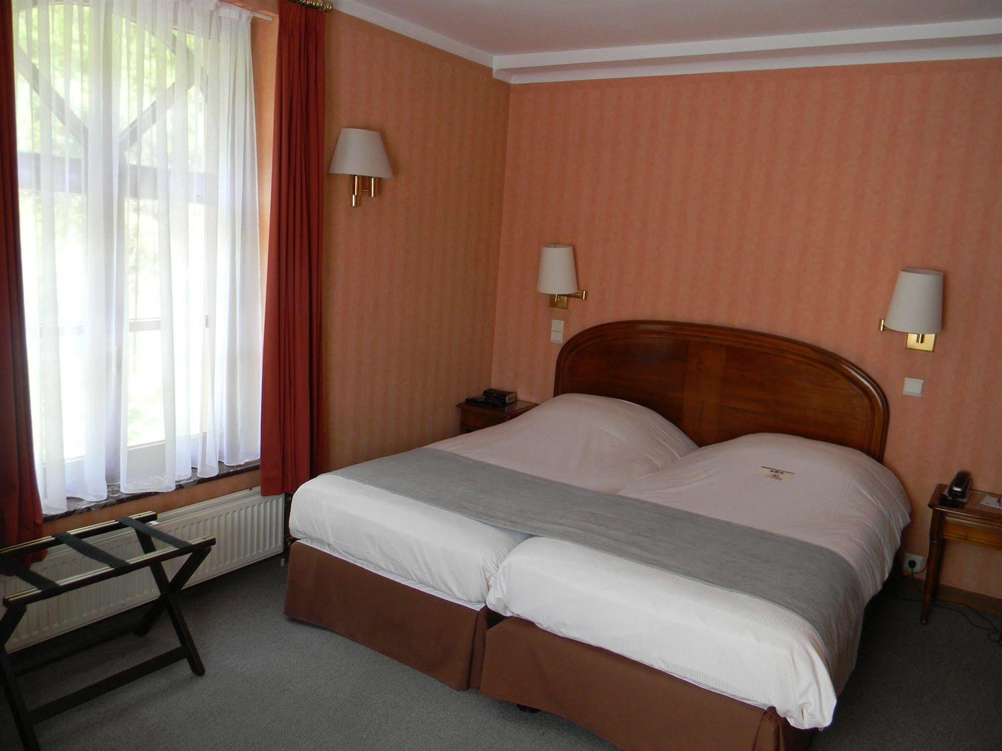 Hotel Du Roy Bouillon Luaran gambar